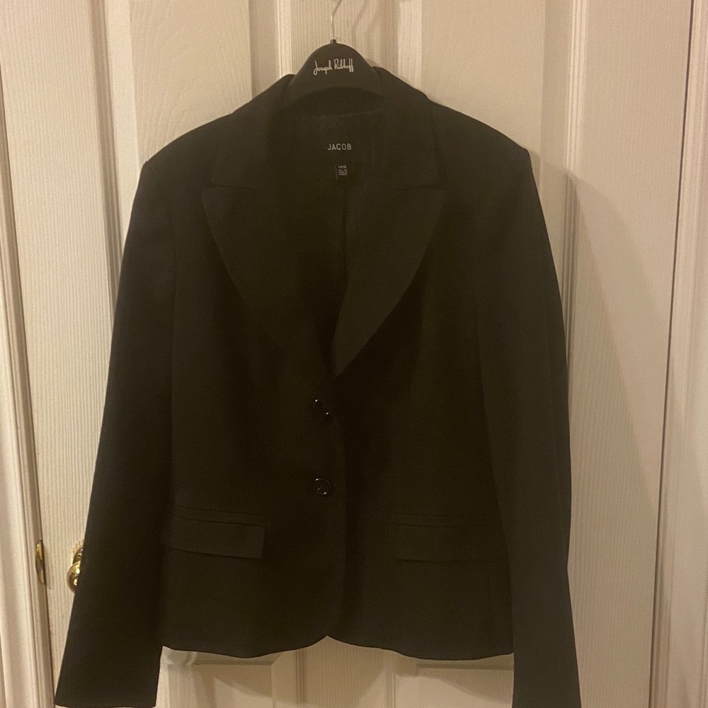 Jacob Classic Black Women's Suit Jacket